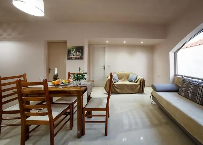 Appartement Nadia A Kalamákion