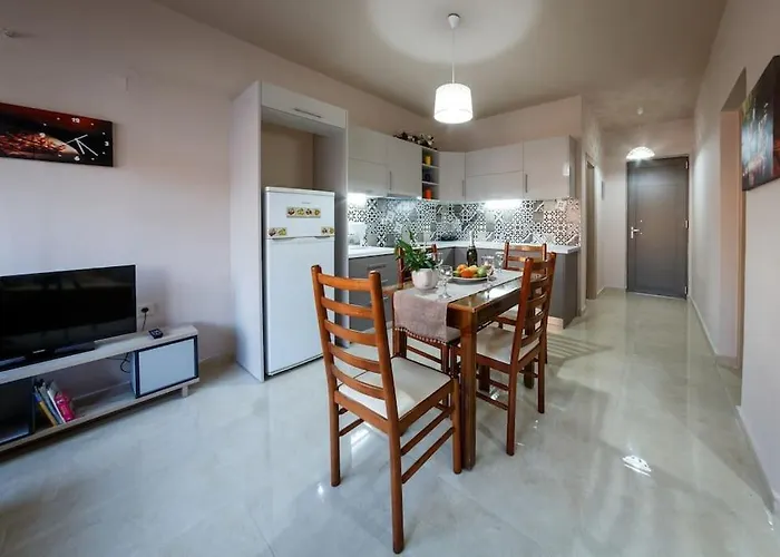 Nadia A Appartement