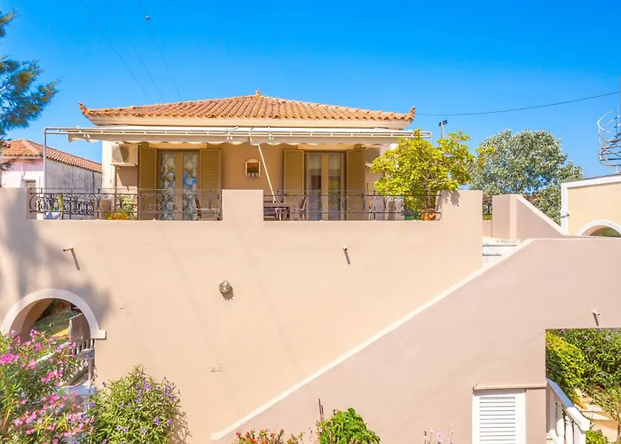 Nadia A Apartment Kalamákion