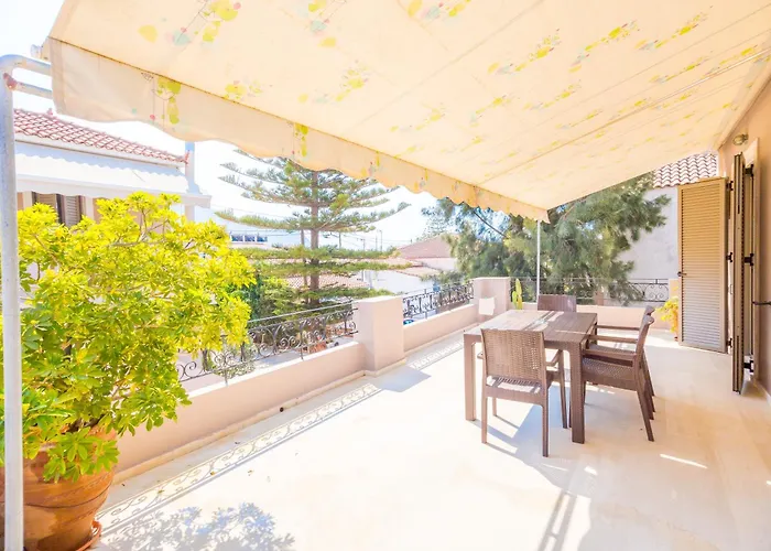 Apartment Nadia A Kalamákion