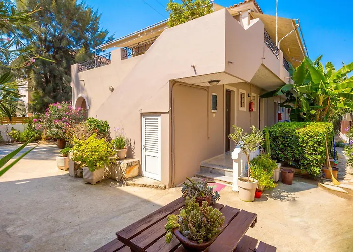 Nadia A Apartment Kalamákion